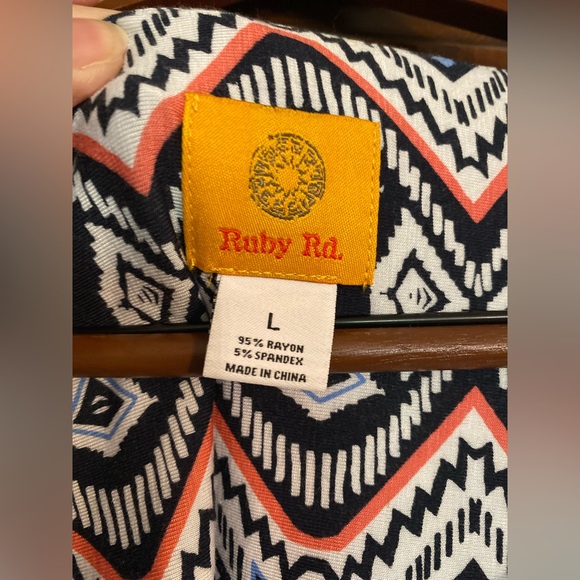 Ruby Rd Tunic, NWT, Large - Picture 2 of 9